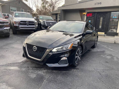 2020 Nissan Altima 2.0 SR