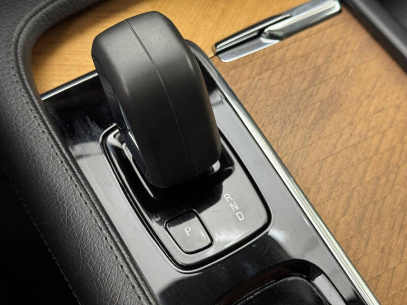 2022 Volvo XC90 Recharge T8 Inscription Expression 6P