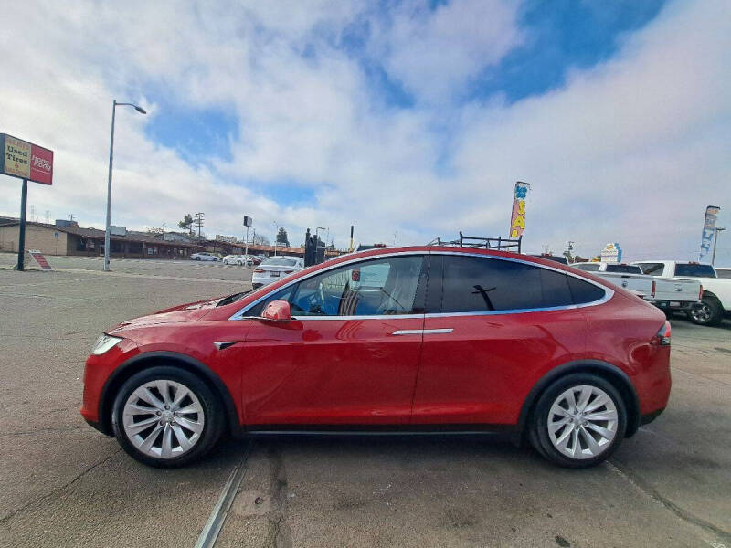 2017 Tesla Model X 75D