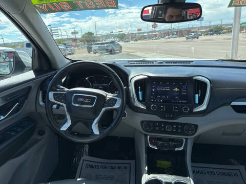 2022 GMC Terrain SLT