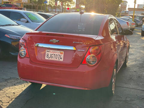 2016 Chevrolet Sonic LTZ Auto