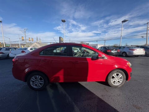 2016 Chevrolet Sonic LT Auto