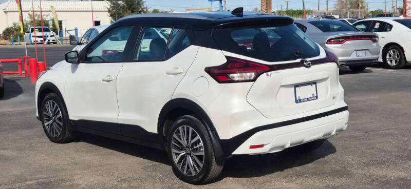 2024 Nissan Kicks SV