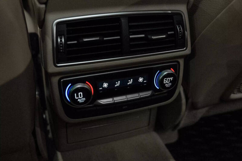 2017 Audi Q7 3.0T quattro Prestige