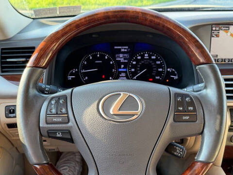 2015 Lexus LS 460