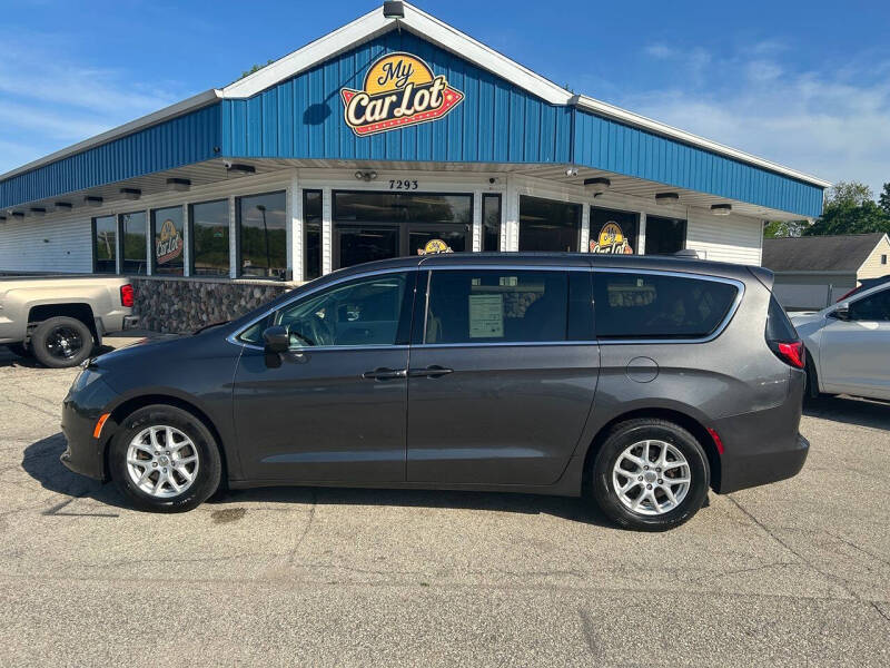 2017 Chrysler Pacifica Touring