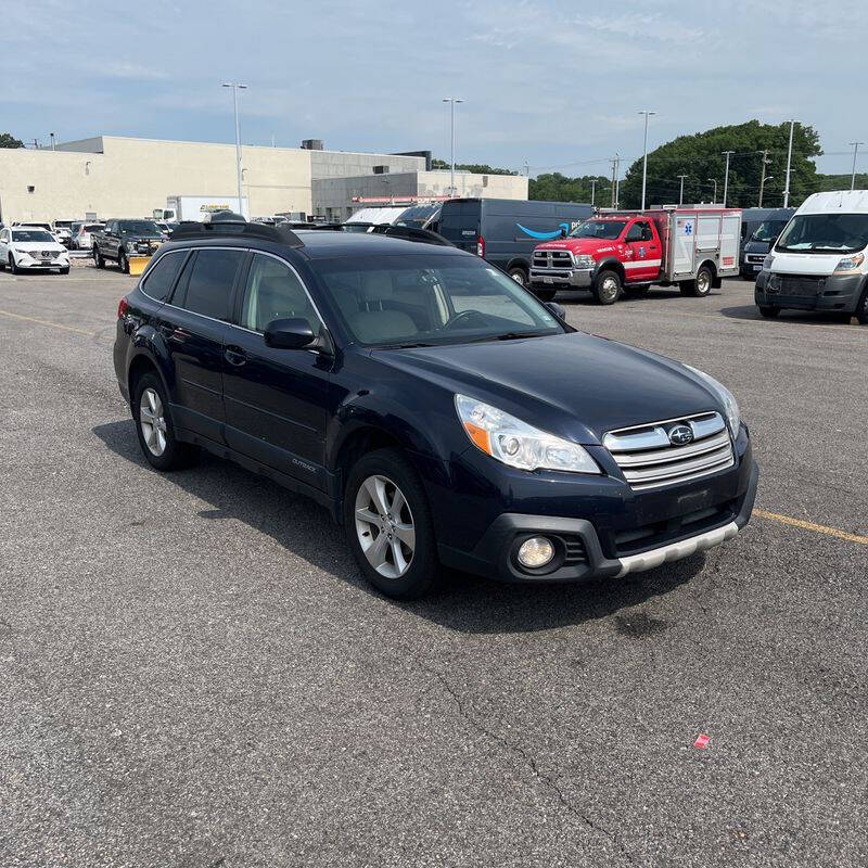 2013 Subaru Outback for sale at Vrbo Motors in Linden, NJ