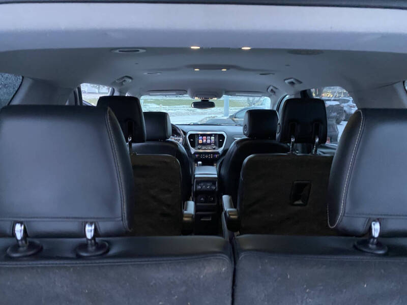 2017 GMC Acadia SLT-1