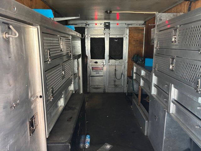 2010 Freightliner MT45 Chassis