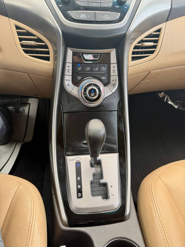 2013 Hyundai Elantra