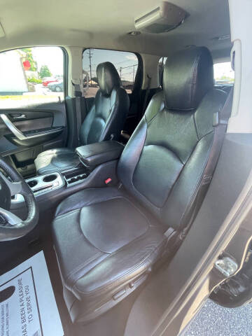 2012 GMC Acadia SLE