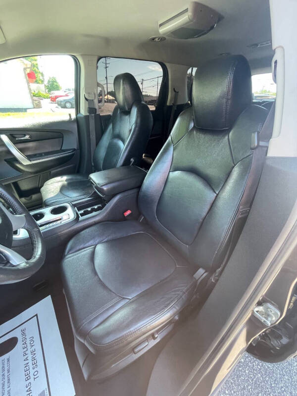 2012 GMC Acadia SLE