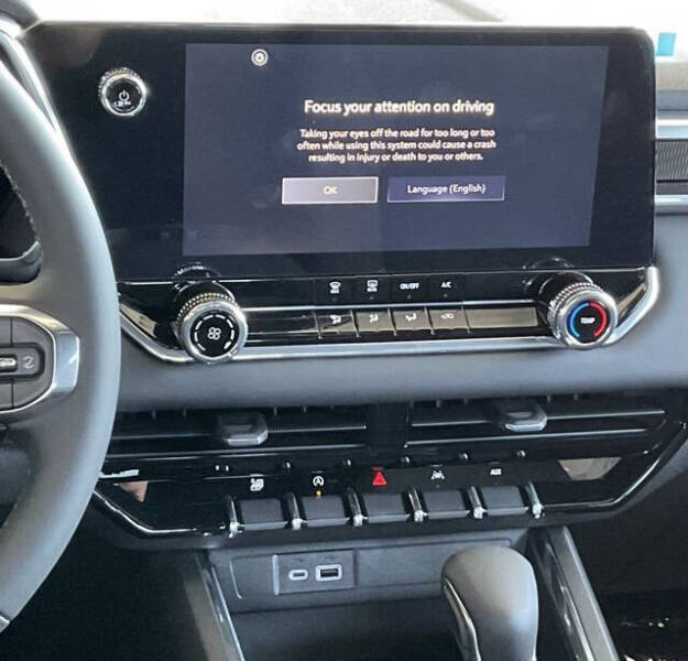 2025 GMC Canyon Elevation