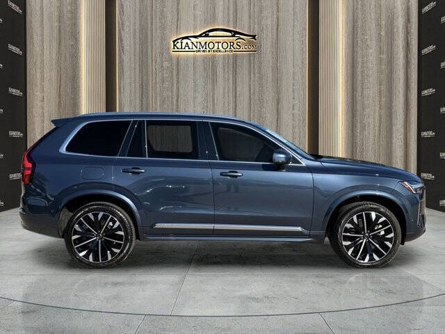 2025 Volvo XC90 T8 Ultra Bright Theme 6P
