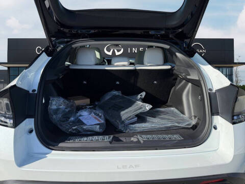 2026 Nissan LEAF Platinum+