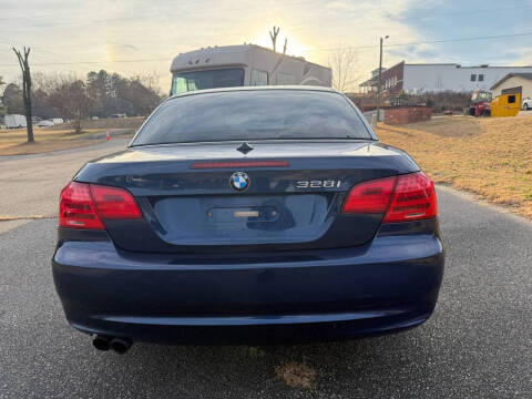 2012 BMW 3 Series 328i
