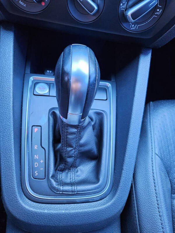 2016 Volkswagen Jetta