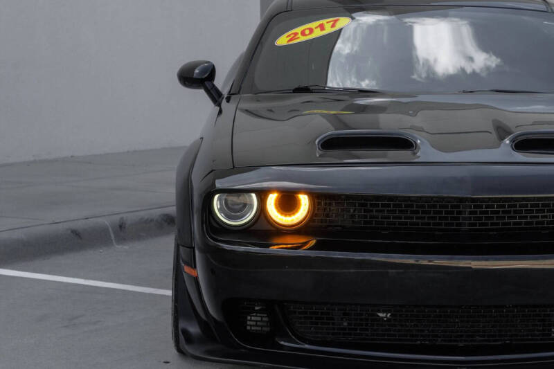 2017 Dodge Challenger