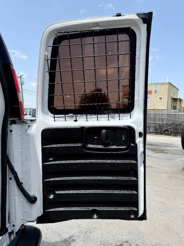 2018 Chevrolet Express 2500