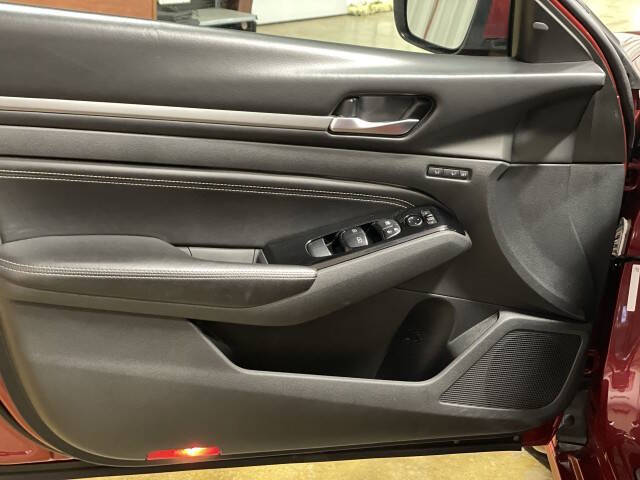 2021 Nissan Altima 2.5 Platinum