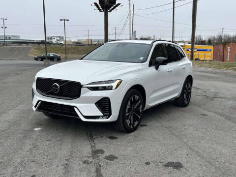 2026 Volvo XC60 B5 Plus
