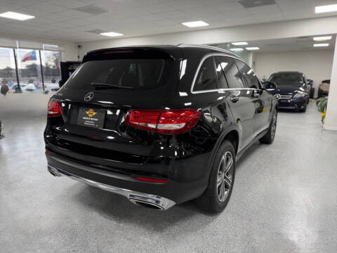 2017 Mercedes-Benz GLC GLC 300