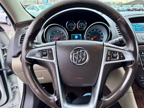 2012 Buick Regal Premium 1
