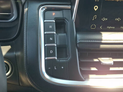 2023 GMC Yukon SLE