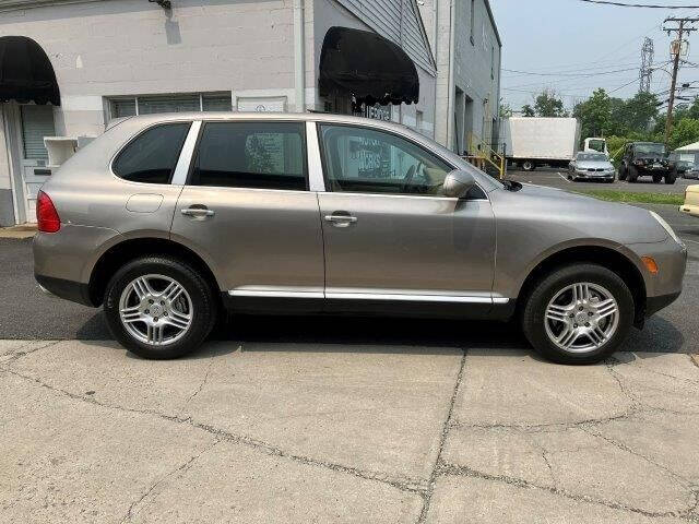 2004 Porsche Cayenne S