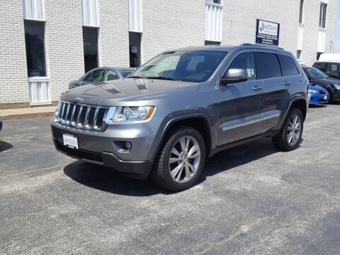 2012 Jeep Grand Cherokee for sale at AUTOSAVIN in Elmhurst IL