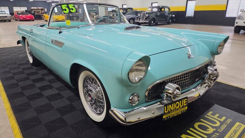 1955 Ford Thunderbird