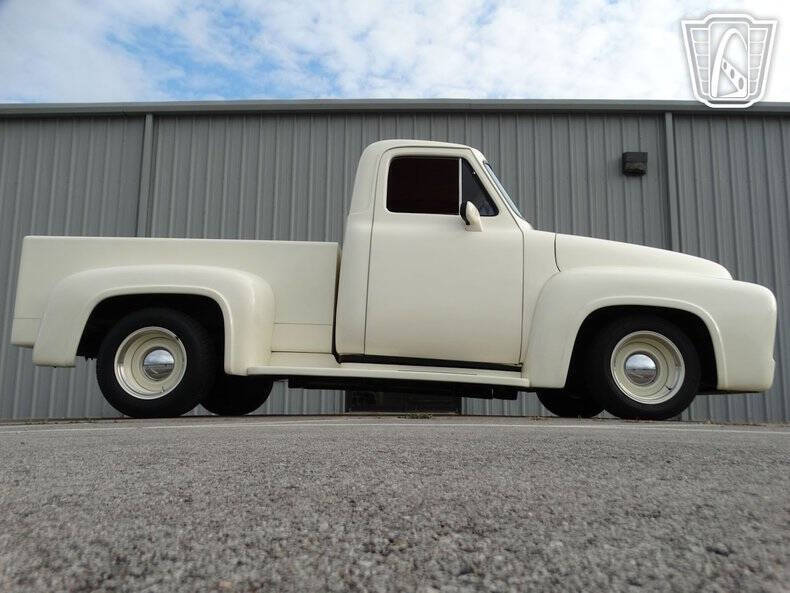 1955 Ford F-100