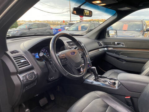 2017 Ford Explorer Limited