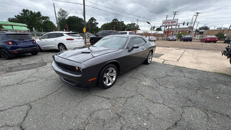 2019 Dodge Challenger SXT