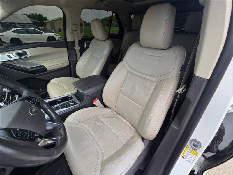 2020 Ford Explorer Platinum