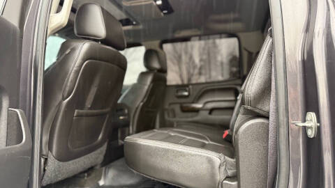 2015 GMC Sierra 3500HD Denali