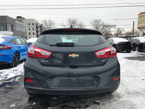 2017 Chevrolet Cruze LT Auto