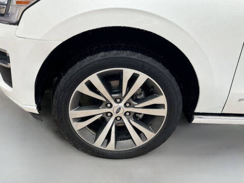 2023 Ford Expedition MAX Platinum
