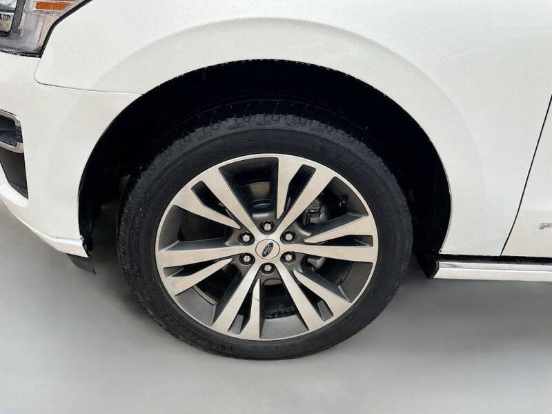 2023 Ford Expedition MAX Platinum