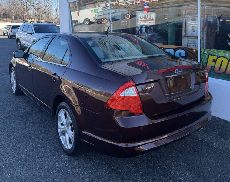 2012 Ford Fusion SE
