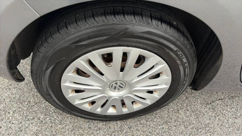 2010 Volkswagen Golf 2.5L PZEV