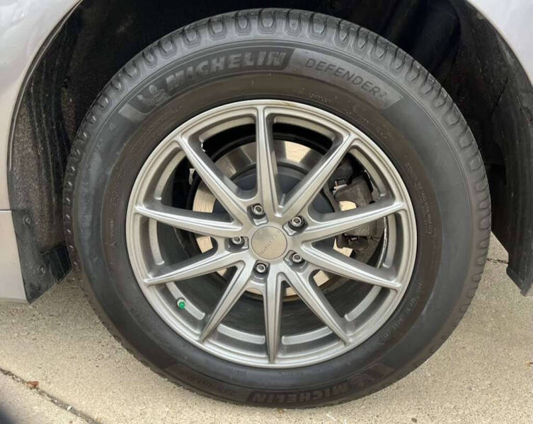 2019 Toyota Sienna XLE 8-Passenger