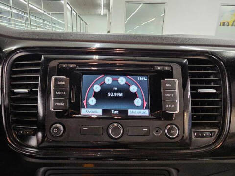 2015 Volkswagen Beetle 1.8T Classic PZEV