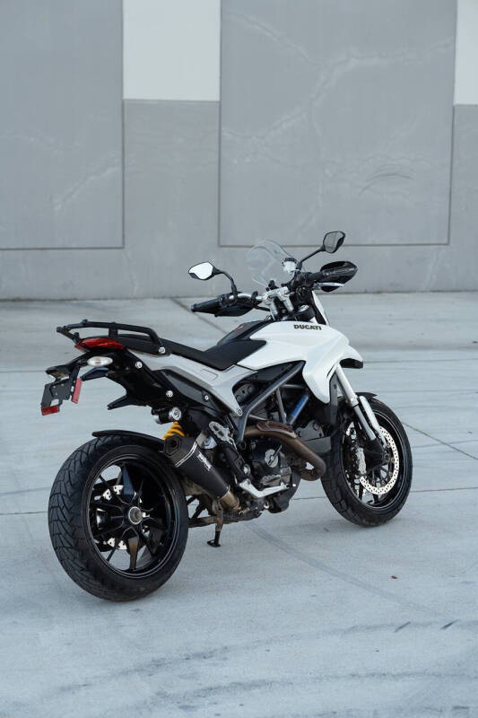 2013 Ducati Hypermotard 821