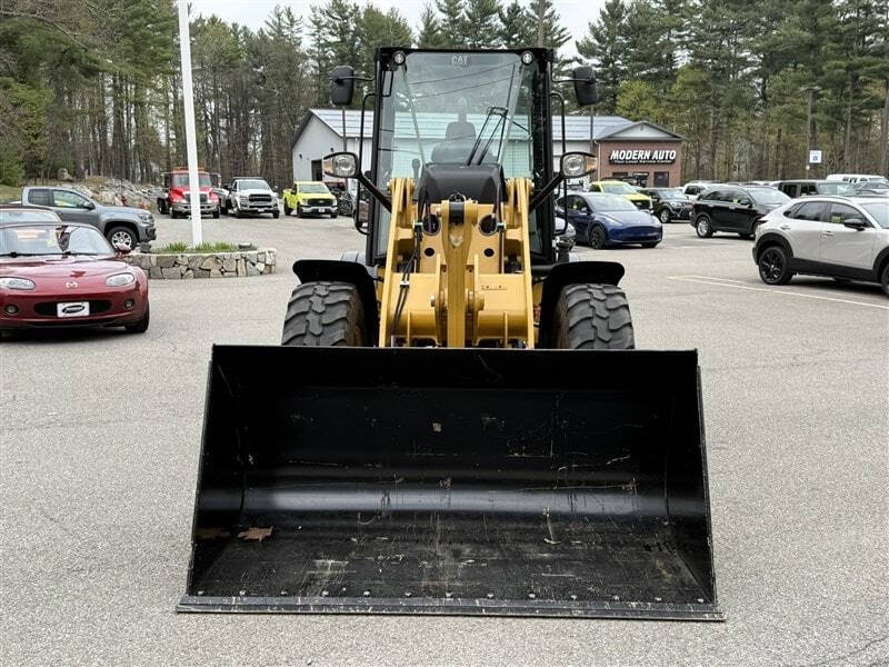 2022 Caterpillar 908M