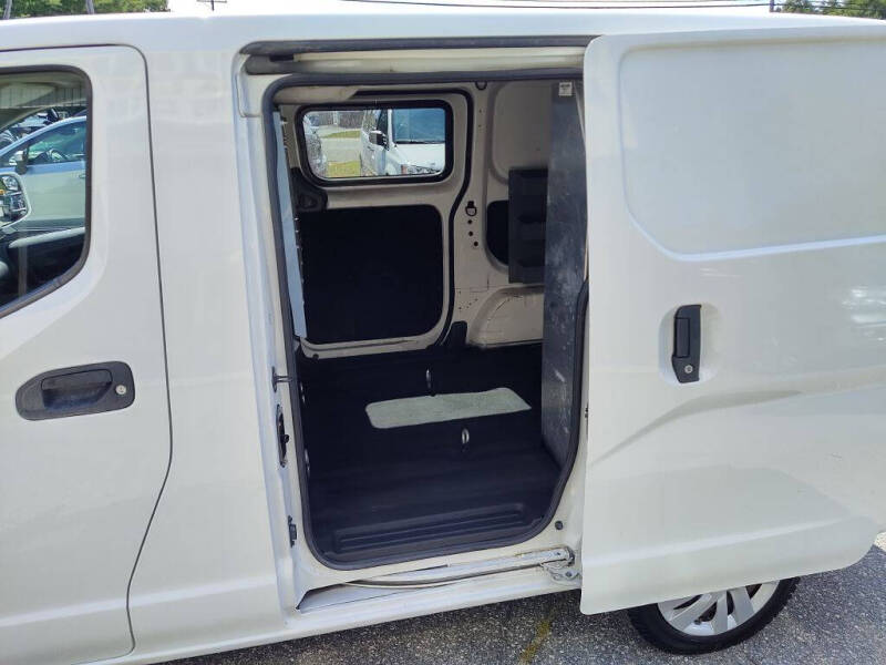2020 Nissan NV200