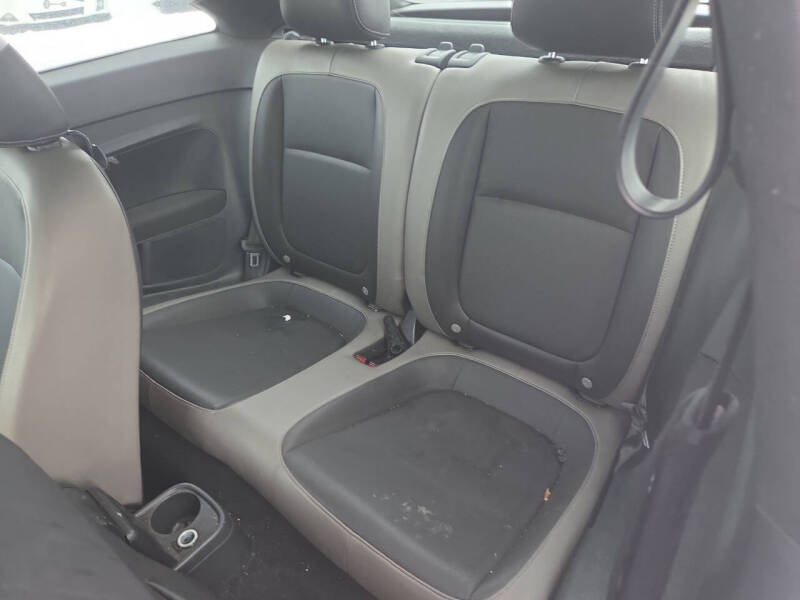 2015 Volkswagen Beetle 1.8T Entry PZEV