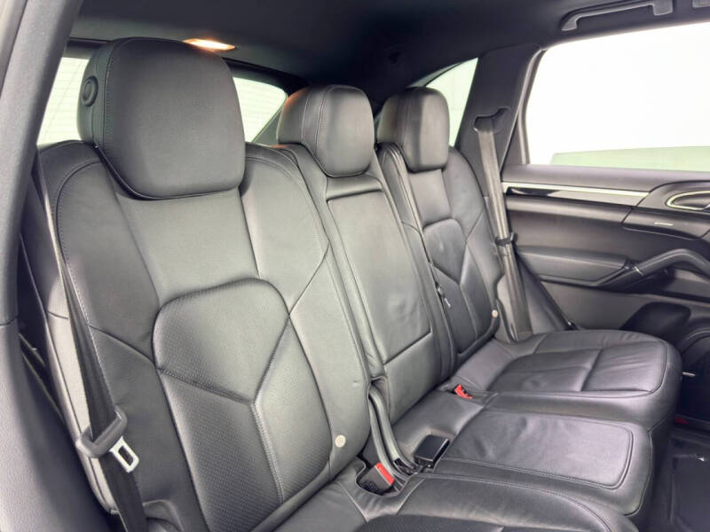 2014 Porsche Cayenne