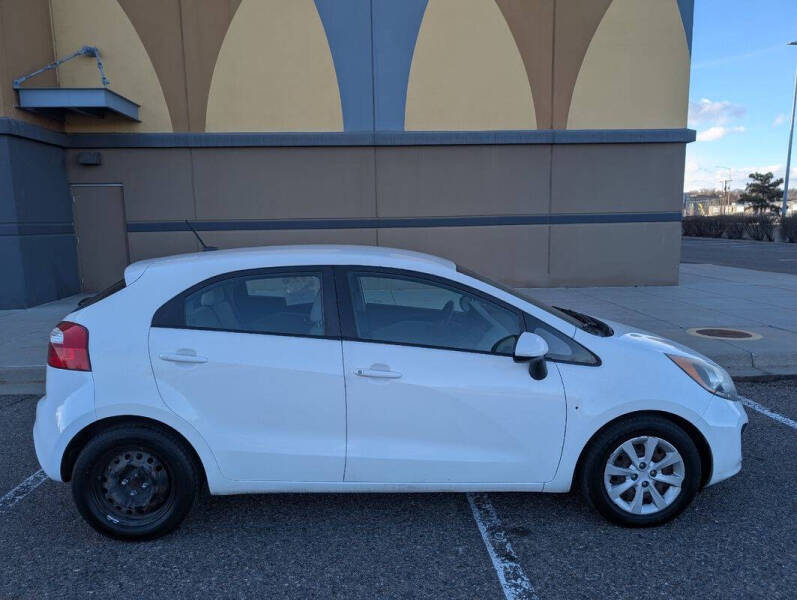2013 Kia Rio 5-Door LX