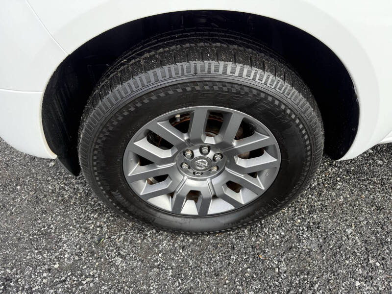 2012 Nissan Frontier SV V6